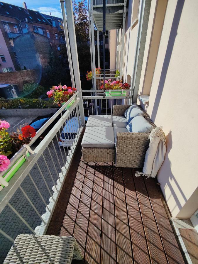 Neu Sanierte Wohnung Mit Balkon Und Stellplatz Erfurt Buitenkant foto
