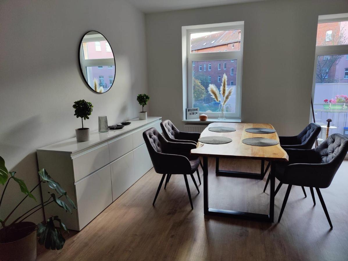 Neu Sanierte Wohnung Mit Balkon Und Stellplatz Erfurt Buitenkant foto