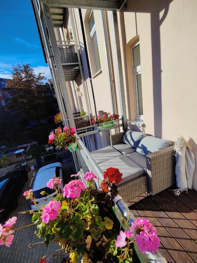 Neu Sanierte Wohnung Mit Balkon Und Stellplatz Erfurt Buitenkant foto